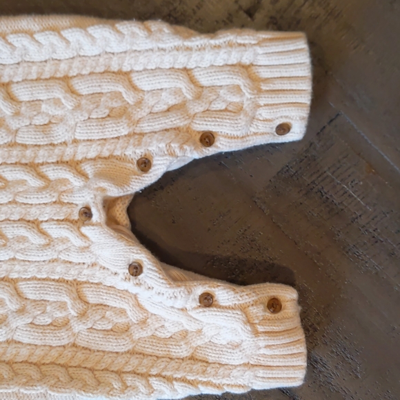 Baby gap cable knit sweater romper - Picture 3 of 4